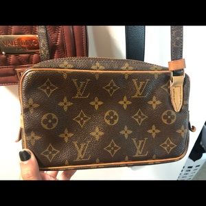 Louis Vuitton Crossbody